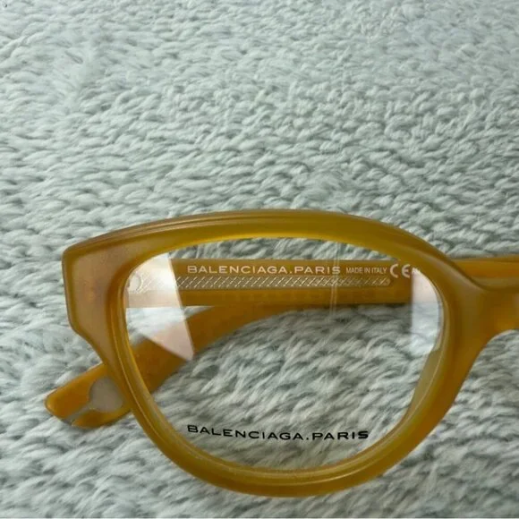 Balenciaga Paris NWT Women's Cat Eye BAL 114 V9E Eyeglasses Made in Italy - Picture 2 of 15